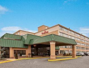 Hotel Ramada By Wyndham Near Paramus Rochelle Park